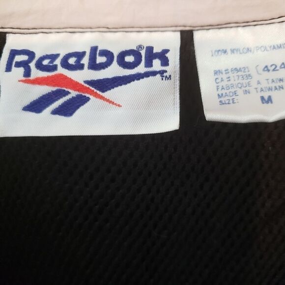 Reebok Pullover - Picture 3 of 4